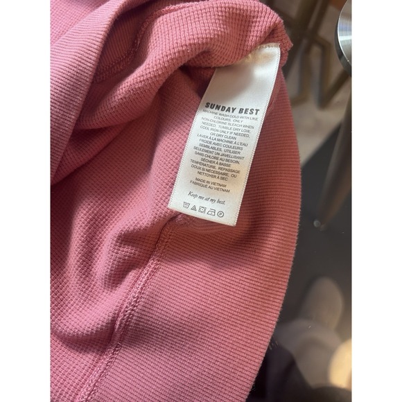 Sunday Best Crop Sweatshirt Small light Pink - Picture 8 of 9